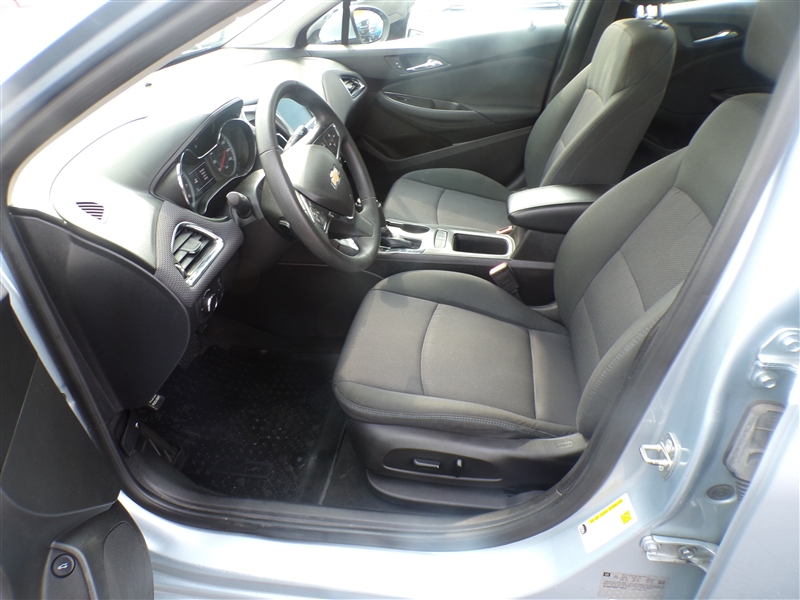 2017 Chevrolet Cruze LT - Photo 10