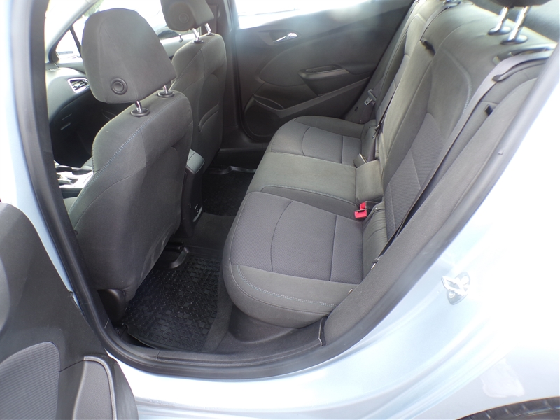 2017 Chevrolet Cruze LT - Photo 11