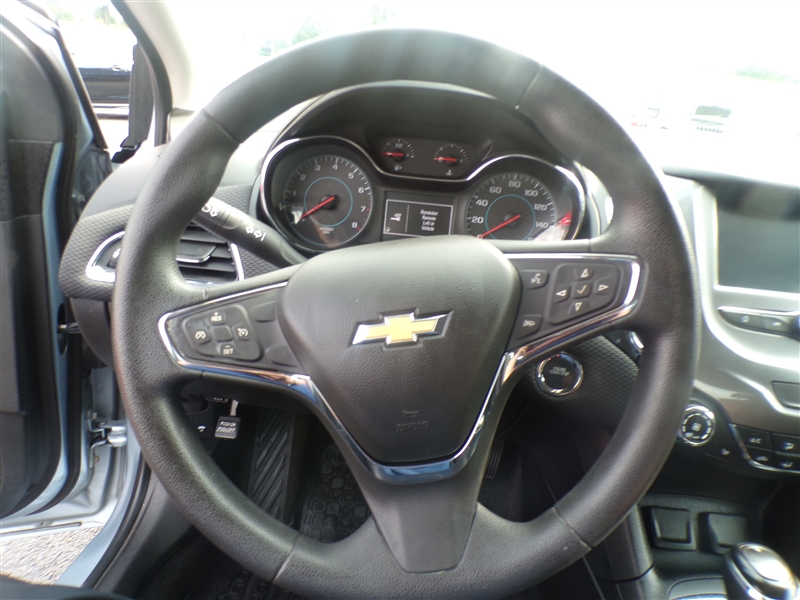 2017 Chevrolet Cruze LT - Photo 17