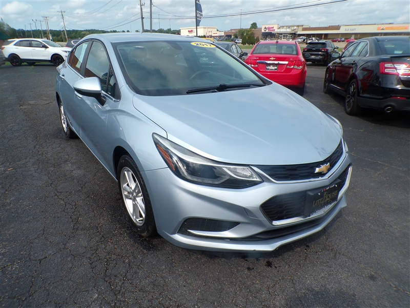 2017 Chevrolet Cruze LT - Photo 6