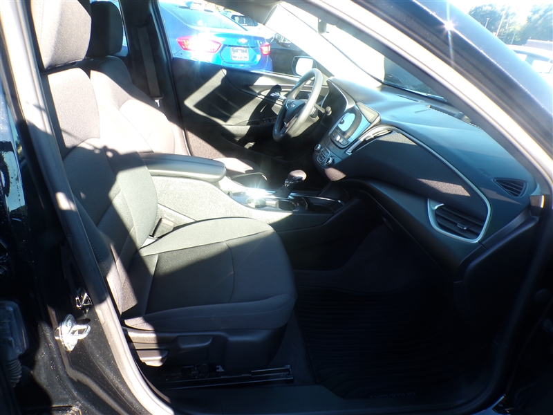 2023 Chevrolet Malibu 1LT - Photo 12