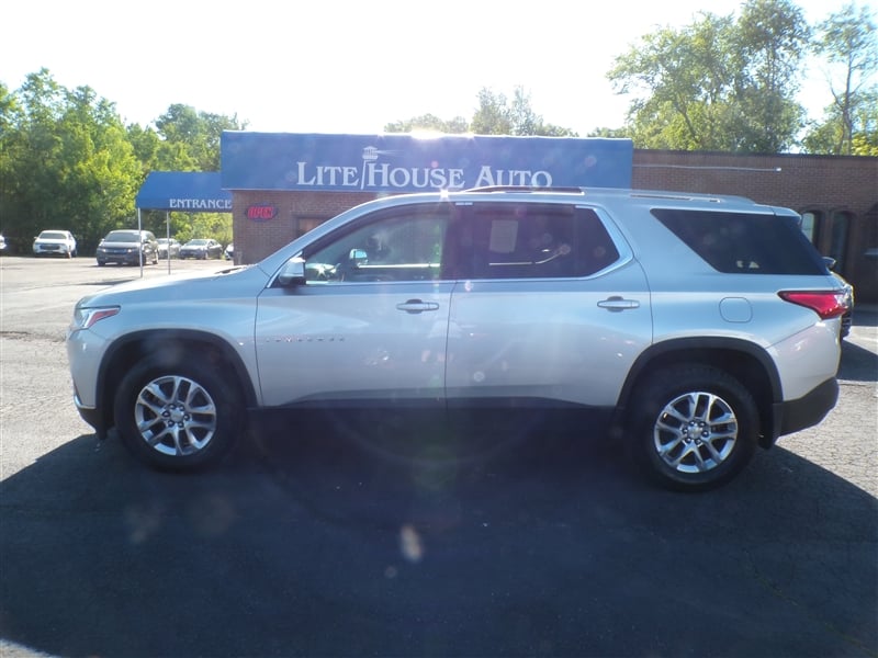 2018 Chevrolet Traverse AWD 1LT's photo