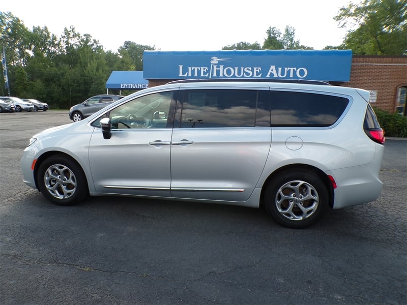 2023 Chrysler Pacifica