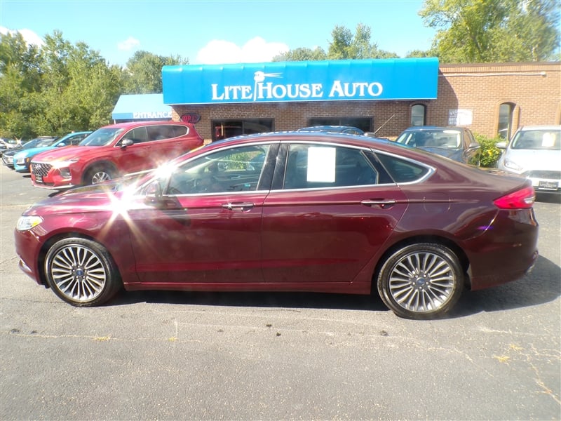 2017 Ford Fusion SE