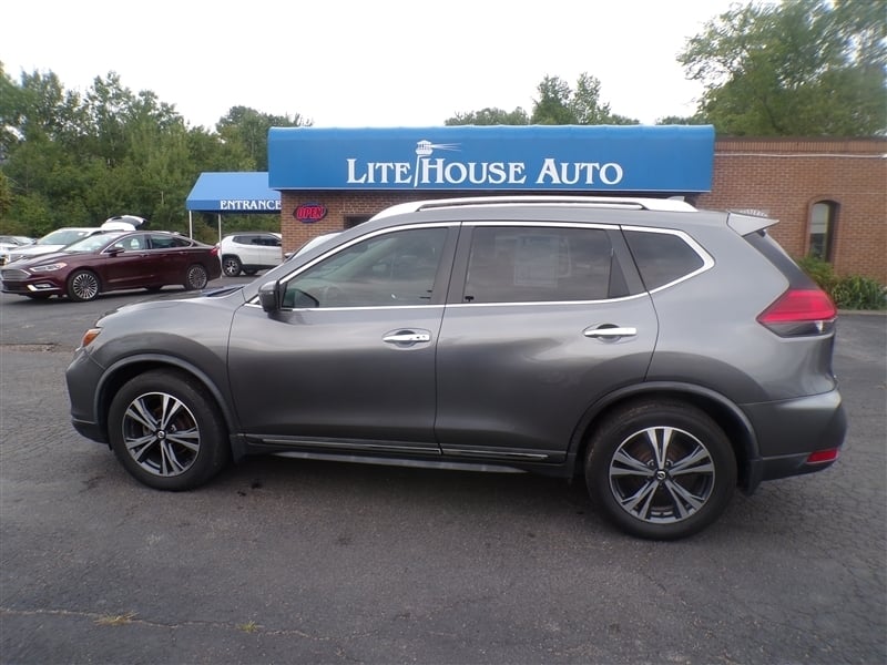 2017 Nissan Rogue SL