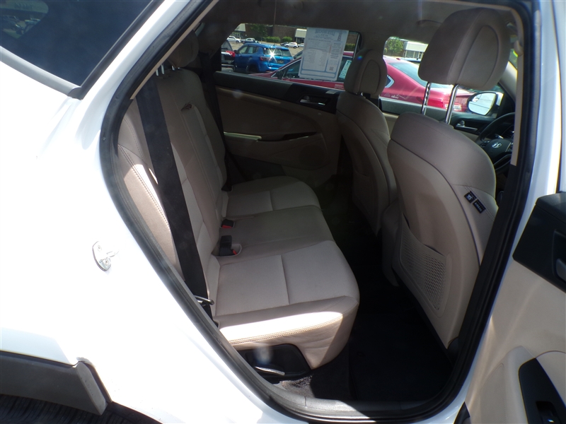 2018 Hyundai Tucson SE - Photo 13