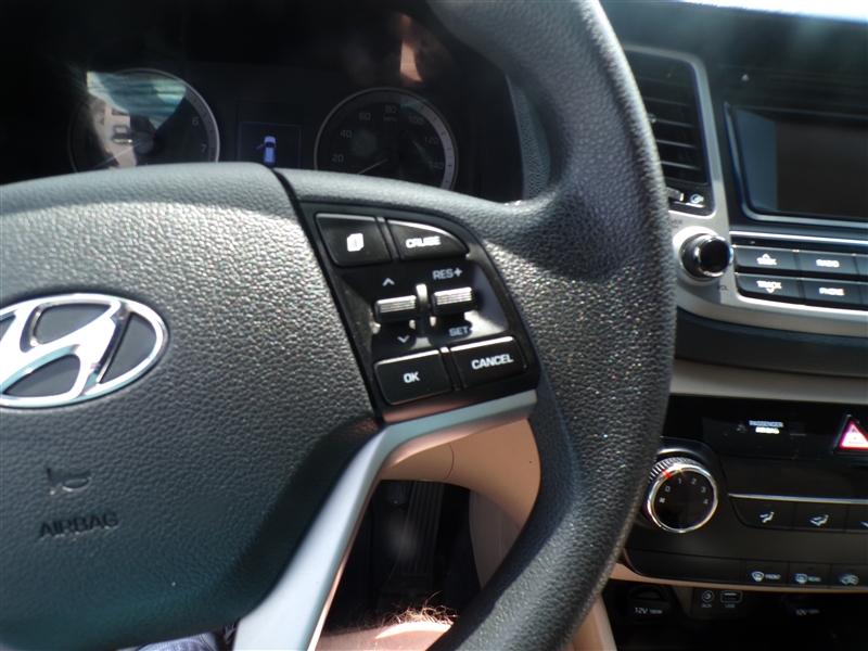 2018 Hyundai Tucson SE - Photo 19
