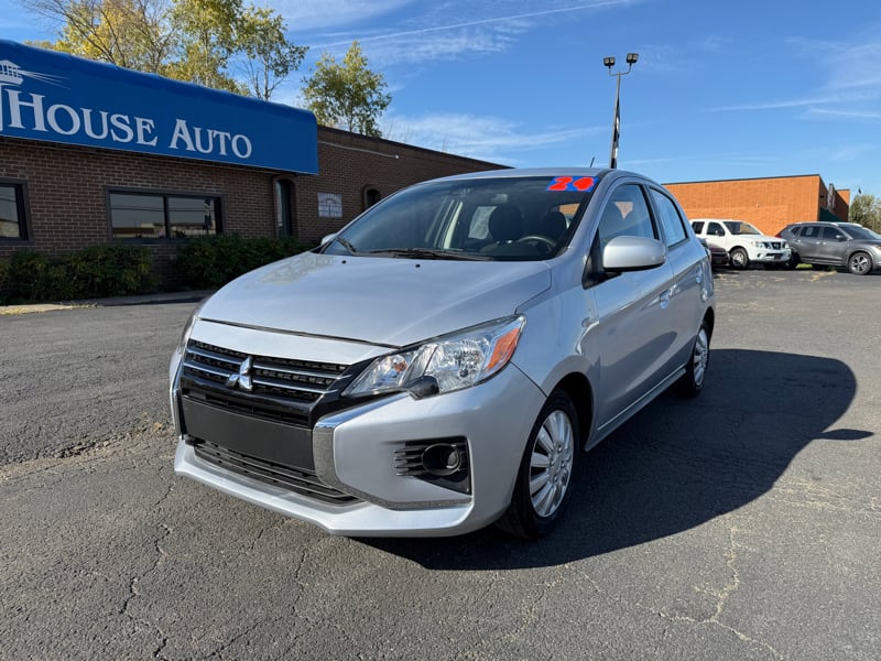 2024 Mitsubishi Mirage ES